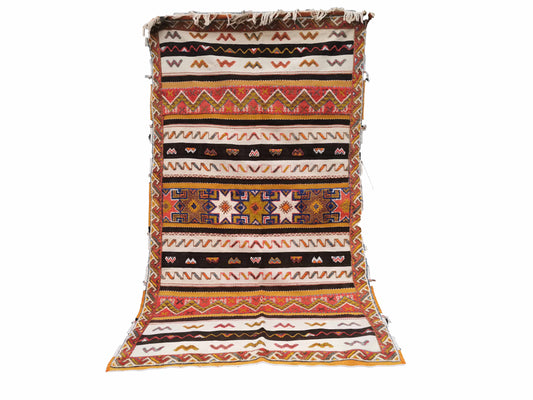 48-TML245160- Handmade Moroccan Berber Rug, Traditional Hand Embroidered Carpet .8x5.2ft