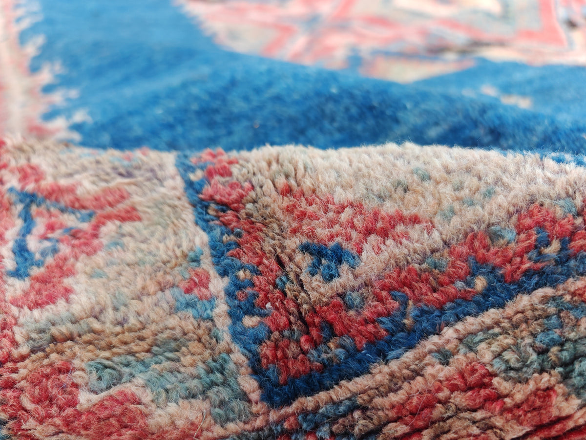 Wissal . Handmade Vintage Rug. 8x5 ft/ 260x154cm