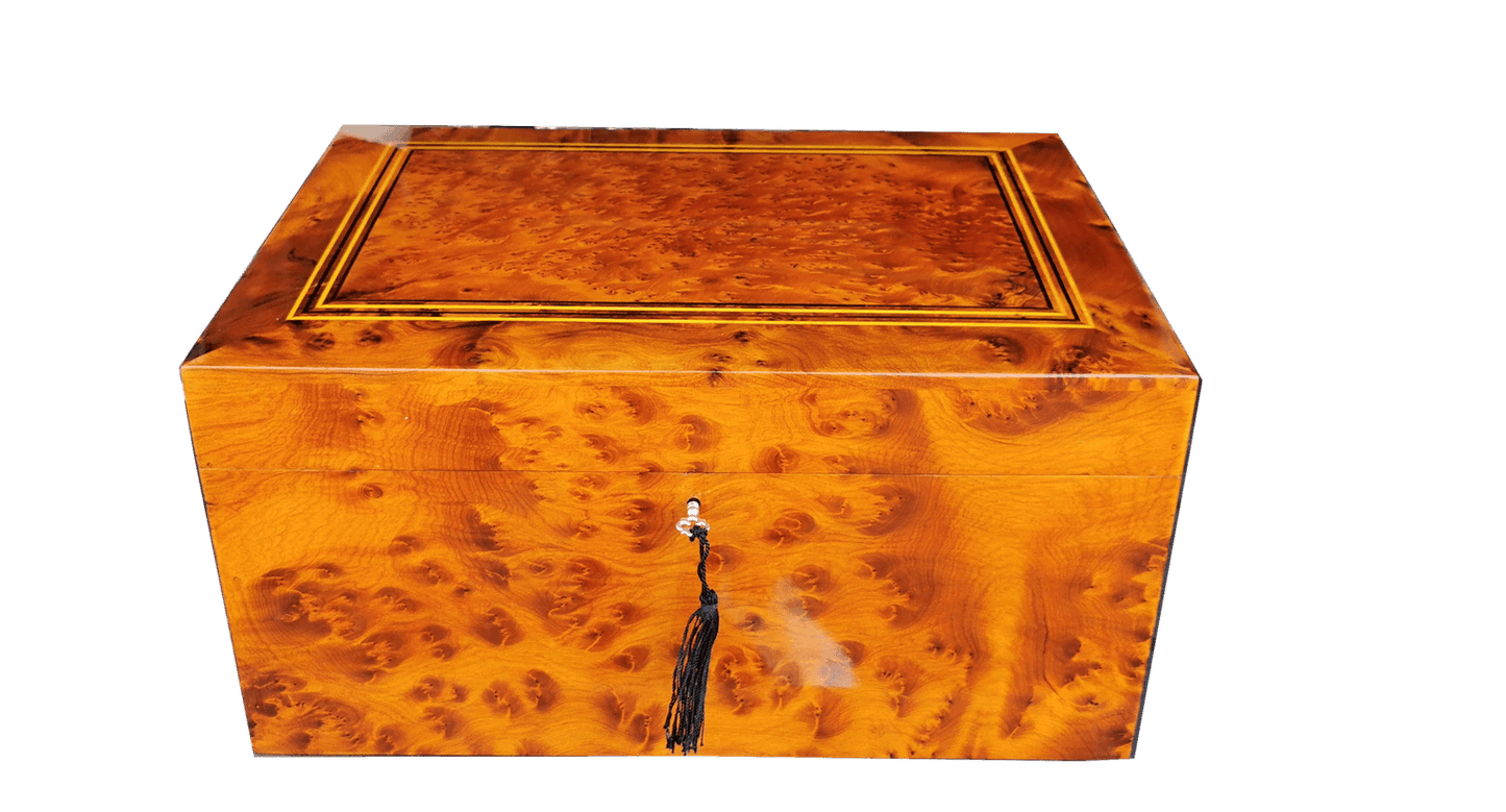 Large Luxurious Jewellery Box. Marquetry 40x28x20cm