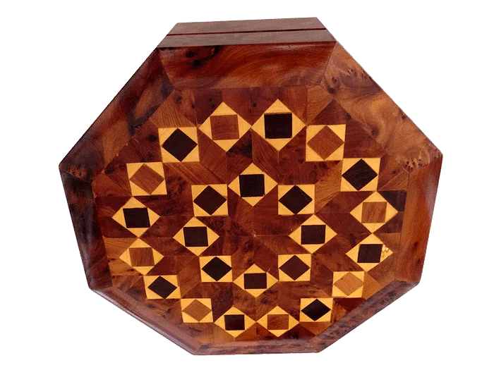 T22- Octagonal Inlaid Box Marquetry 6.6x2.3 "17x6cm