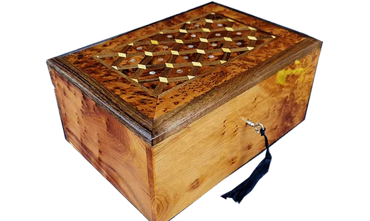 T115- Inlaid Jewelry Box. Cufflinks storage. Mother Pearl. 10.2x7.4x4.7"