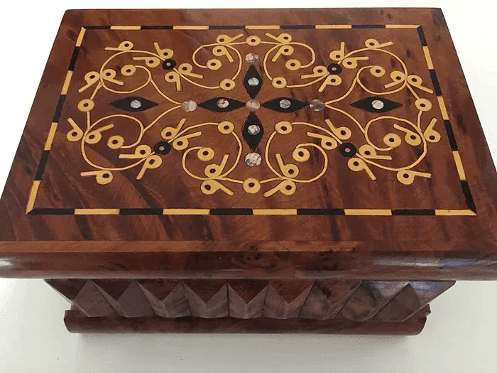 T12- Puzzle secret Box. Magical Box 7x5.1x4.7"//18x13x12cm