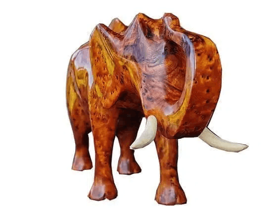 T117- StunningElephant Sculpture Thuya Burl. 10.2x5.9x3.5" 26x16x9 cm.