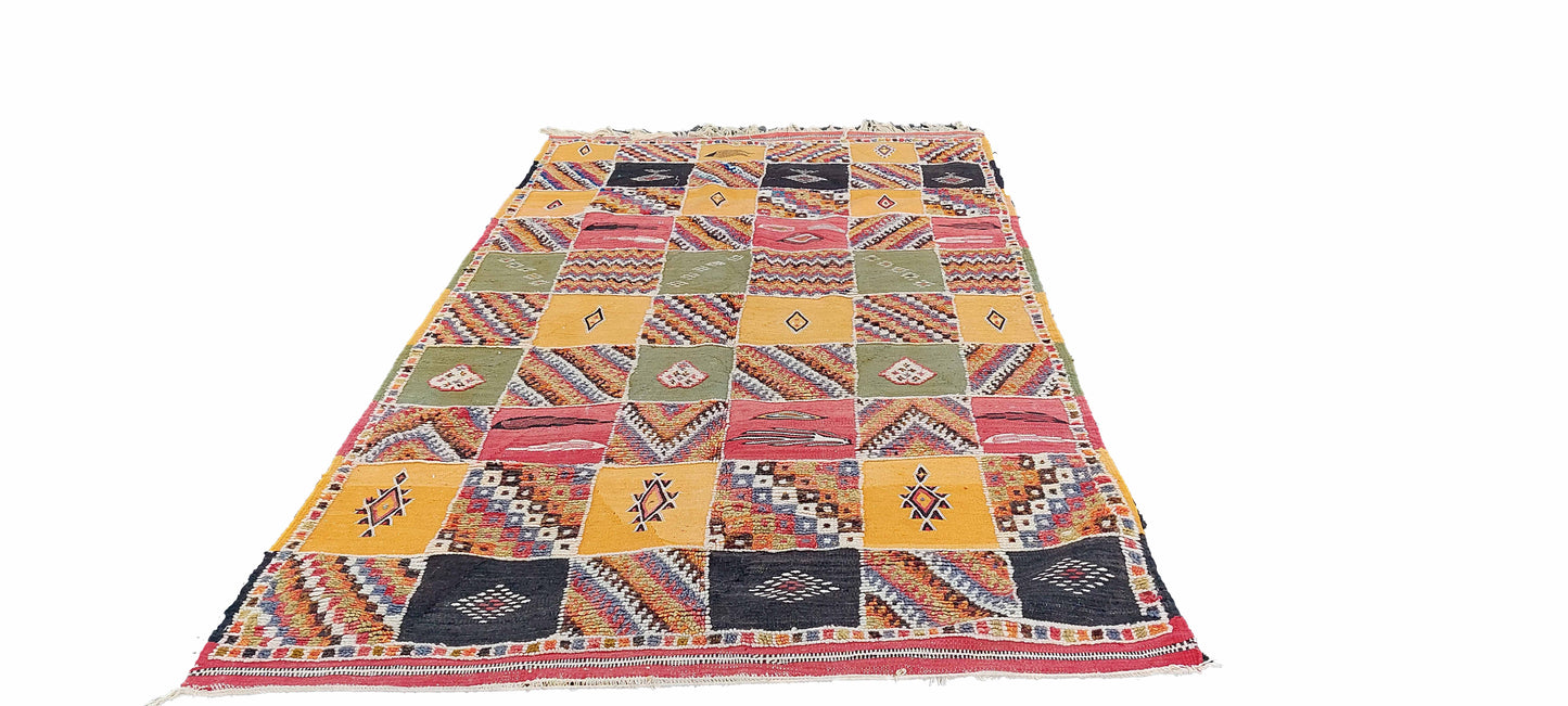 Zahira Moroccan Rug 8.2' x 5'