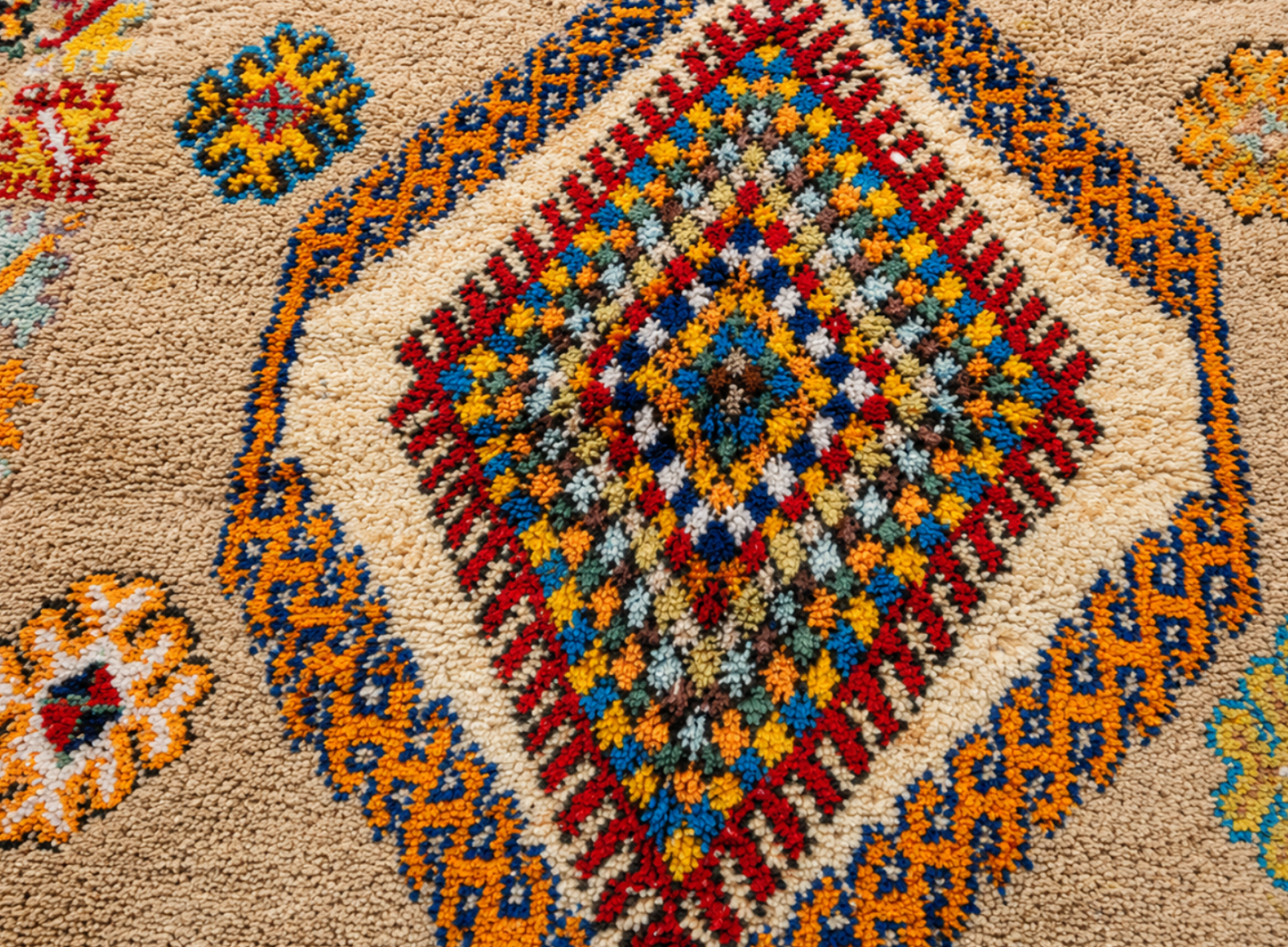 Dounia vintage Moroccan Tribal Rug Traditional Berber pattern 9.8x5.8 ft/ 300x178cm