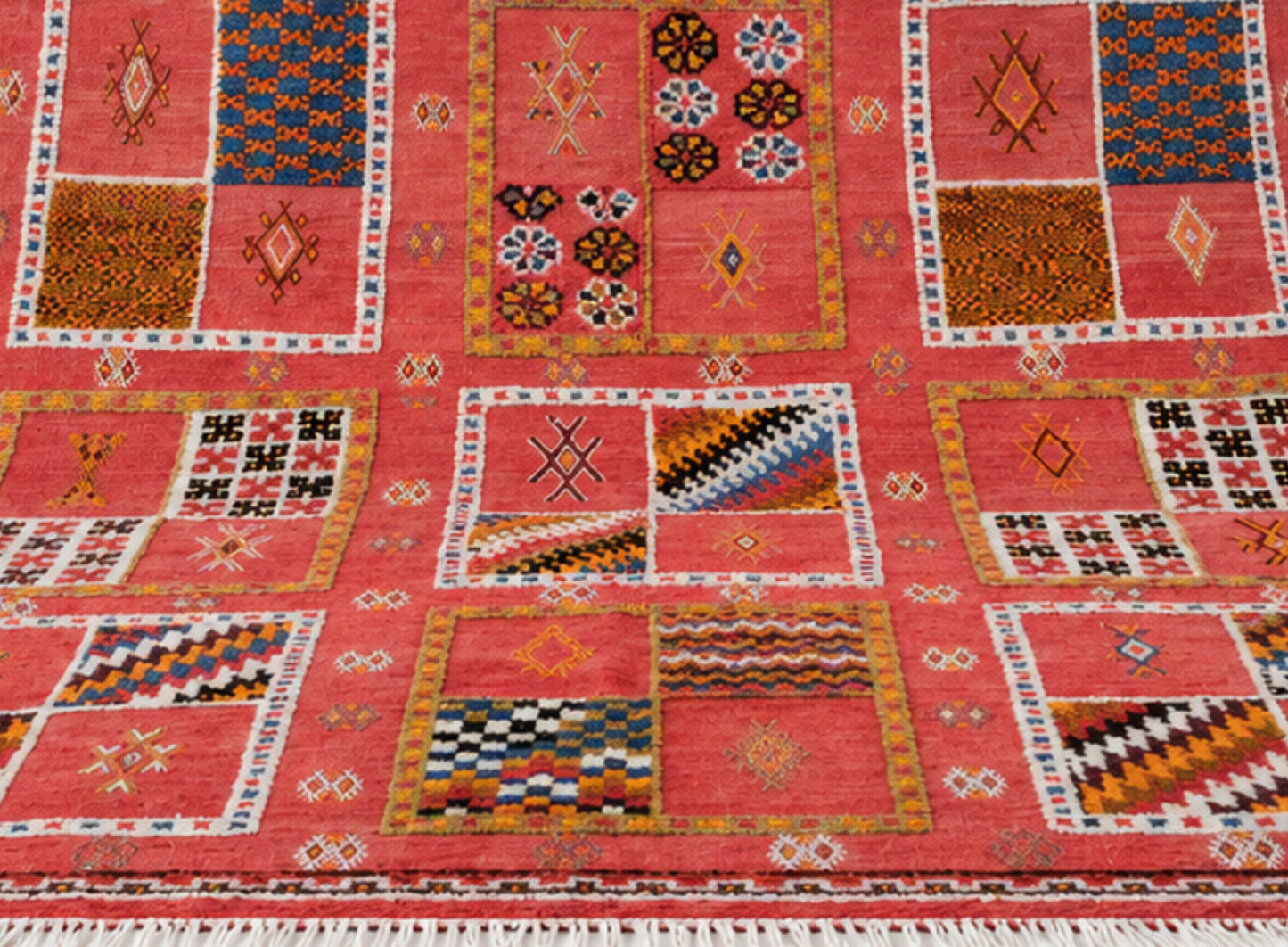 Kenza Moroccan Rug 8.6' x 5.2'