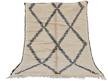 Kenza. Beni Ouarain Handmade Rug- 8x6.5ft/ 252x200cm