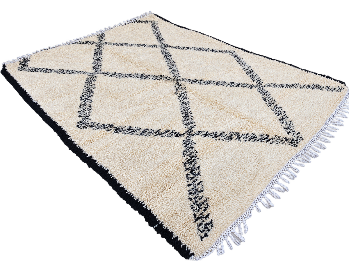 Kenza. Beni Ouarain Handmade Rug- 8x6.5ft/ 252x200cm
