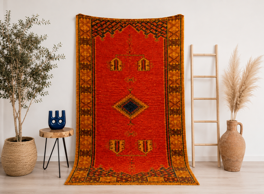 Vintage Moroccan Taznakht Rug 6.3x3.2 ft/ 195x100 cm