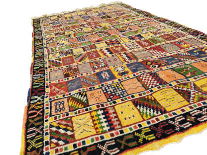 Noura Moroccan Rug 8.2' x 4.9'