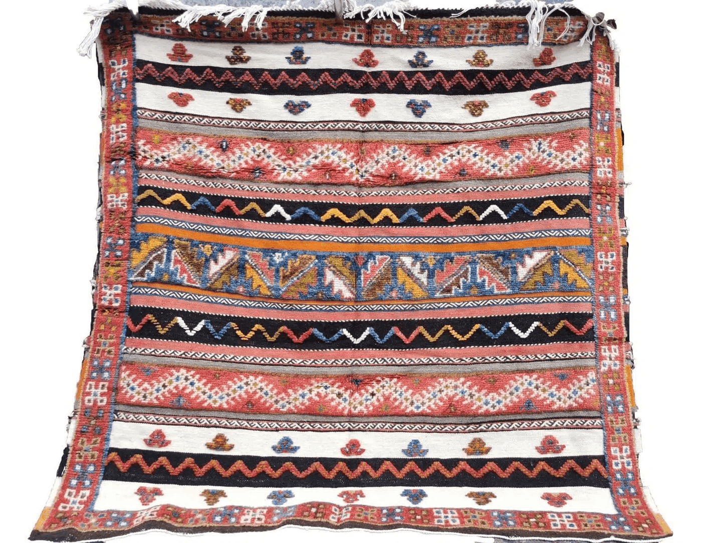 47-TSM150150- Medium Handmade Square Moroccan Rug. 5x4.7 ft/Berber Carpet Pure Wool/ 150x150cm