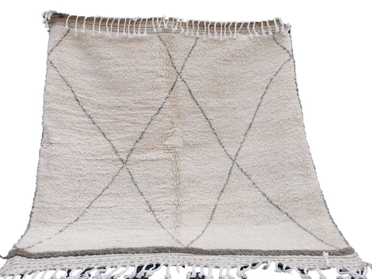 R200- Authentic Cream Beni Ouarain Moroccan Rug 100%wool Berber Carpet140x140 cm 4.5×4.5 ft