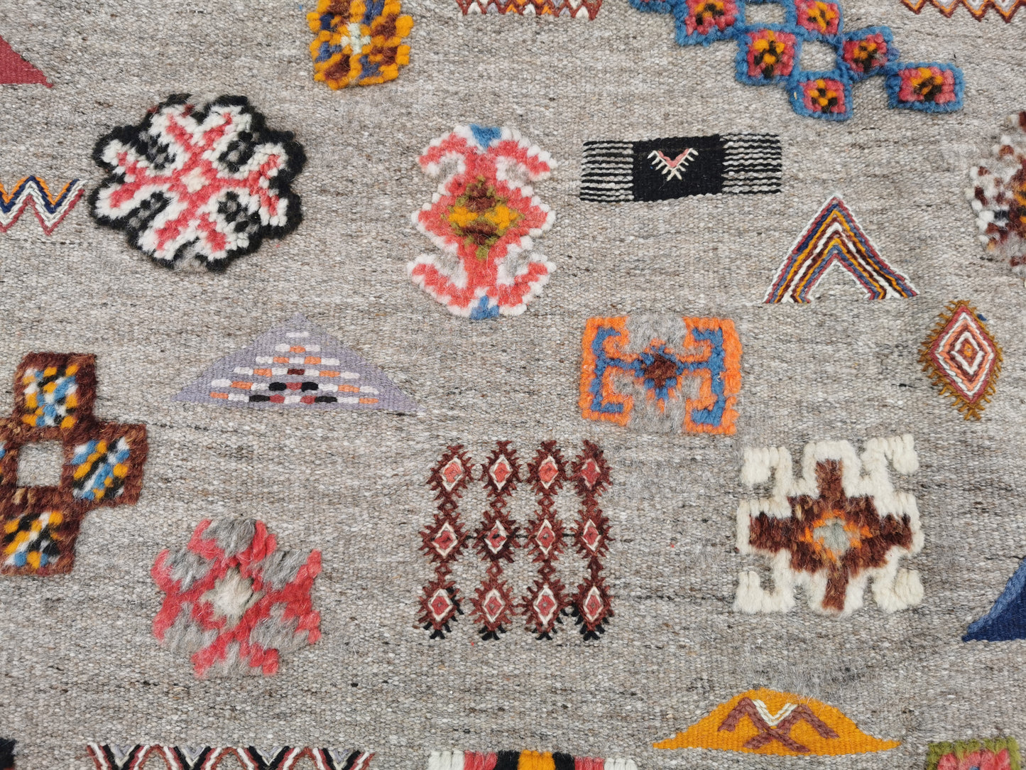 106-TML260140- Large Grey Moroccan Berber Rug. -8.6×4.5 Ft Hand Embroidery