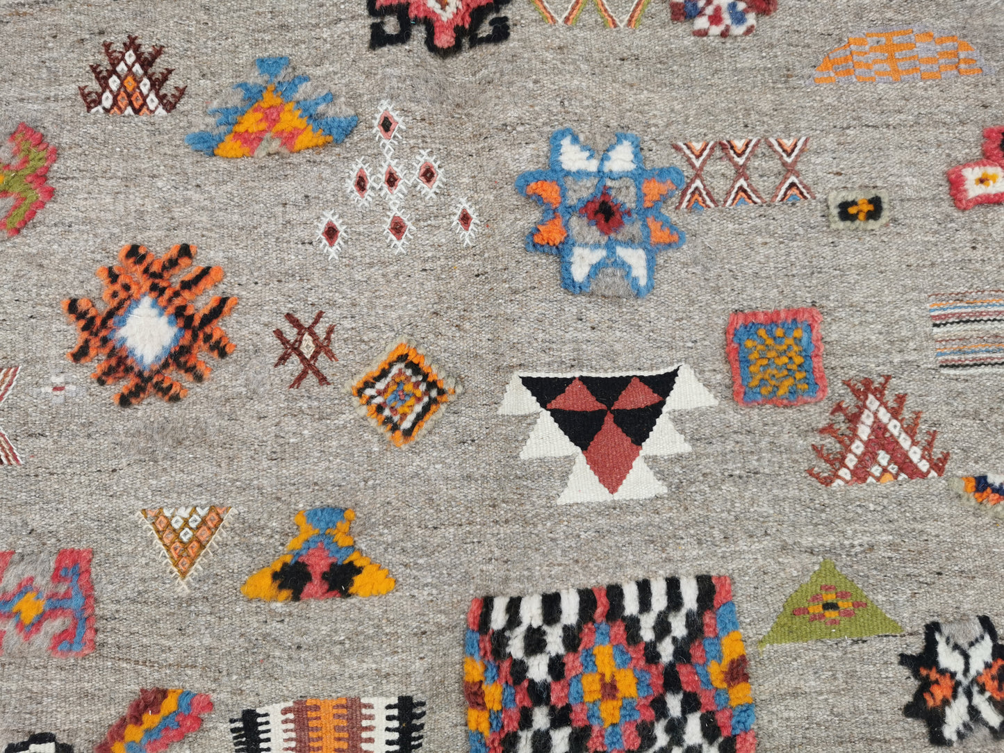 106-TML260140- Large Grey Moroccan Berber Rug. -8.6×4.5 Ft Hand Embroidery