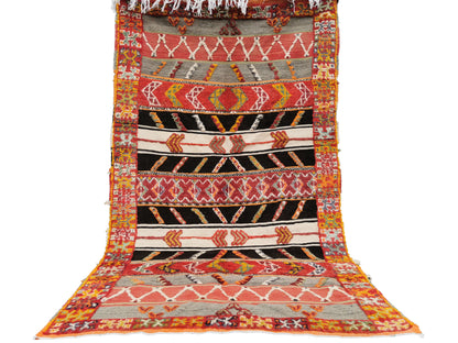 Rim Moroccan Rug 8.5' x 5.3'