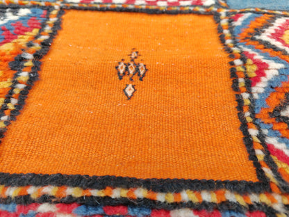 RT41.  Moroccan Berber Runner. 8.5×1.9 Ft/  260×60 cm