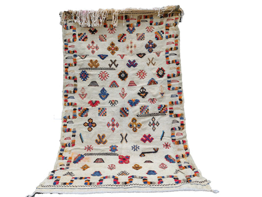 R-303- Handmade Cream Moroccan Berber Rug. Camel Wool Carpet 160x97cm-5.2x3.9 ft cm