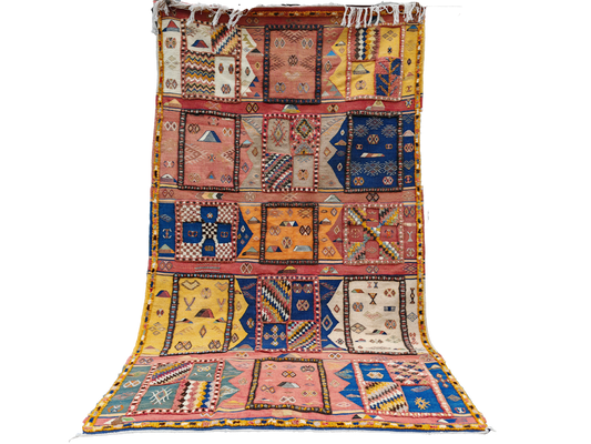 R401-.Authentic Moroccan Taznakht Rug – Camel Wool Carpet 275x153cm