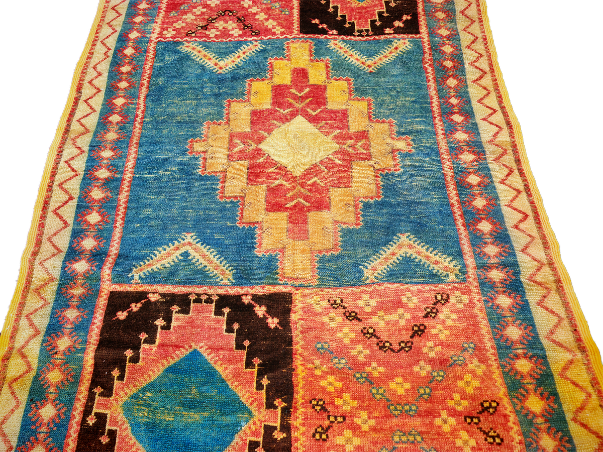Varda Moroccan Rug 235 x 135 cm