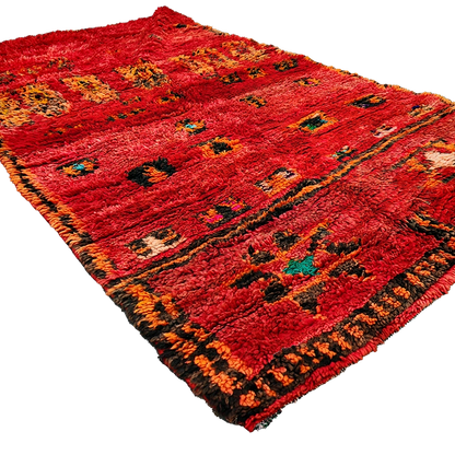 Vintage Moroccan Tribal Rug 7.5x4.2 ft / 230x132cm