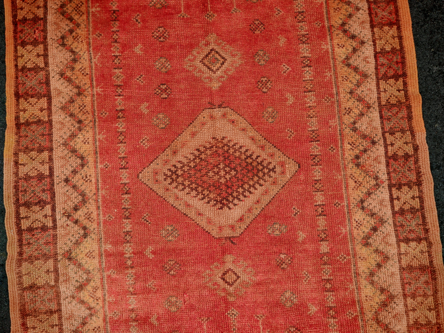 Safia Vintage Moroccan Taznakht Rug  7.0x4.9/ 215x120cm