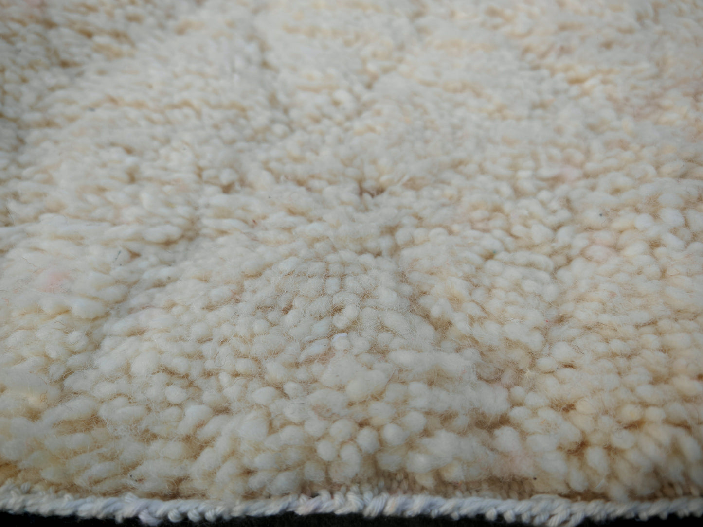 Zohra Berber Rug - 8.5x5.2 ft/ 260x160cm /