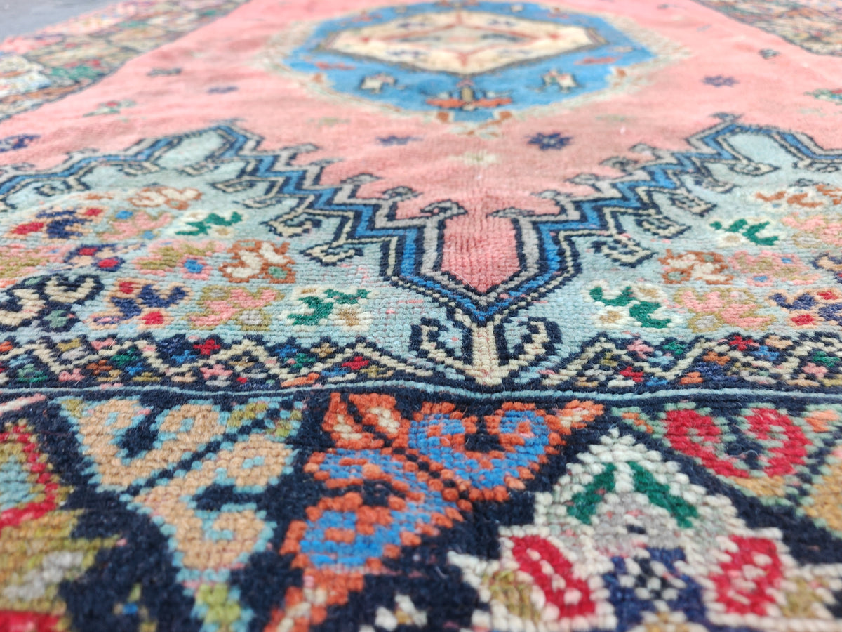 Imane. Handmade Vintage Rug 9x6 ft/ 300x200 cm