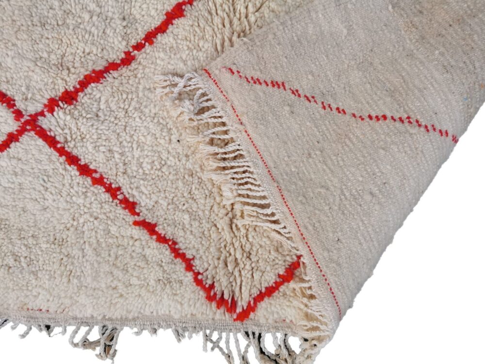 37-BML210140- Handmade Moroccan Berber Rug. 6.8x4.5 ft Red Beni Ouarain Carpet Natural Wool- 210x140 cm - Image 4