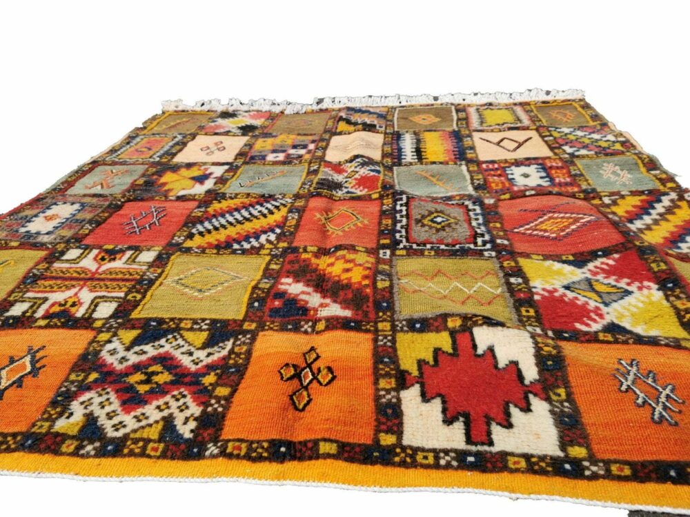 66-TSM150150- Handmade Square Moroccan Berber Rug. Medium Size/ 5x5 ft - Image 2