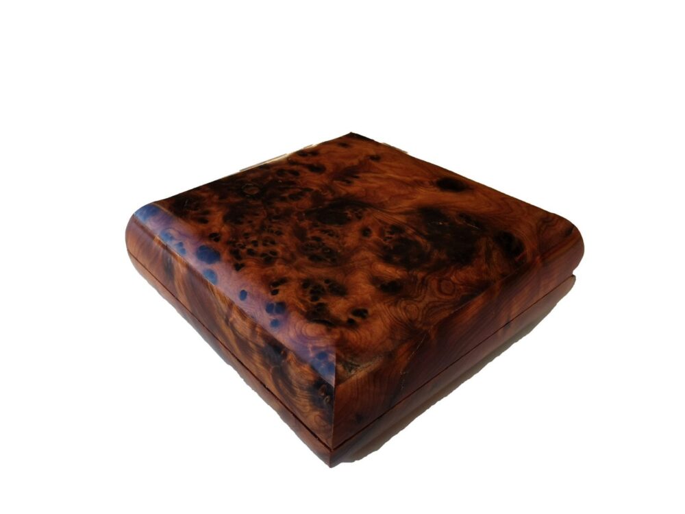 T130- Handmade Wooden Burl Box. Jewellery/Cufflinks Box 10x10 cm