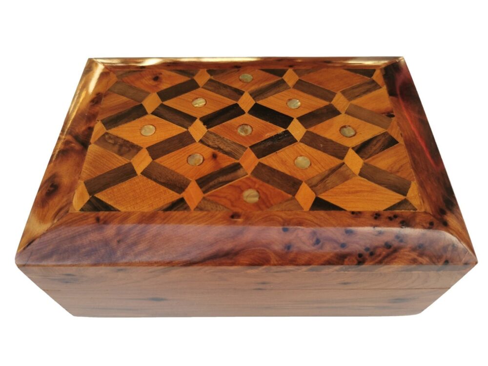 T133- Handmade Wooden Burl Box. 6.6x4.7 inch- Inlaid Jewellery/Cufflinks Box 17x12 cm - Image 2