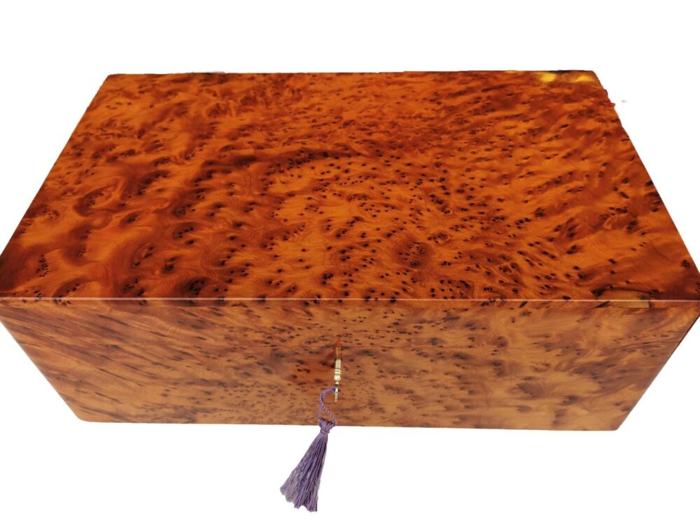 T147- Luxurious Thuya Burl Large Jewellery Box. 15.7x9.4x6.6" - Image 2