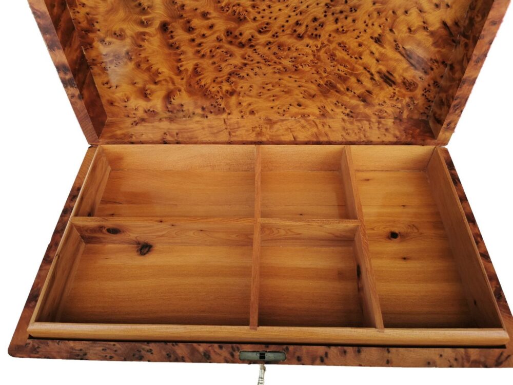 T147- Luxurious Thuya Burl Large Jewellery Box. 15.7x9.4x6.6" - Image 6