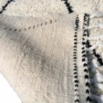 68-BML245130- Handmade Moroccan Beni Ouarain Rug Berber Carpet 8x4.2 ft - Image 2