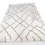 23-BSM160122- Medium size Moroccan Berber Rug. 5.2x4 ft/ Colourful Azilal Wool Rug160x122cm - Image 4